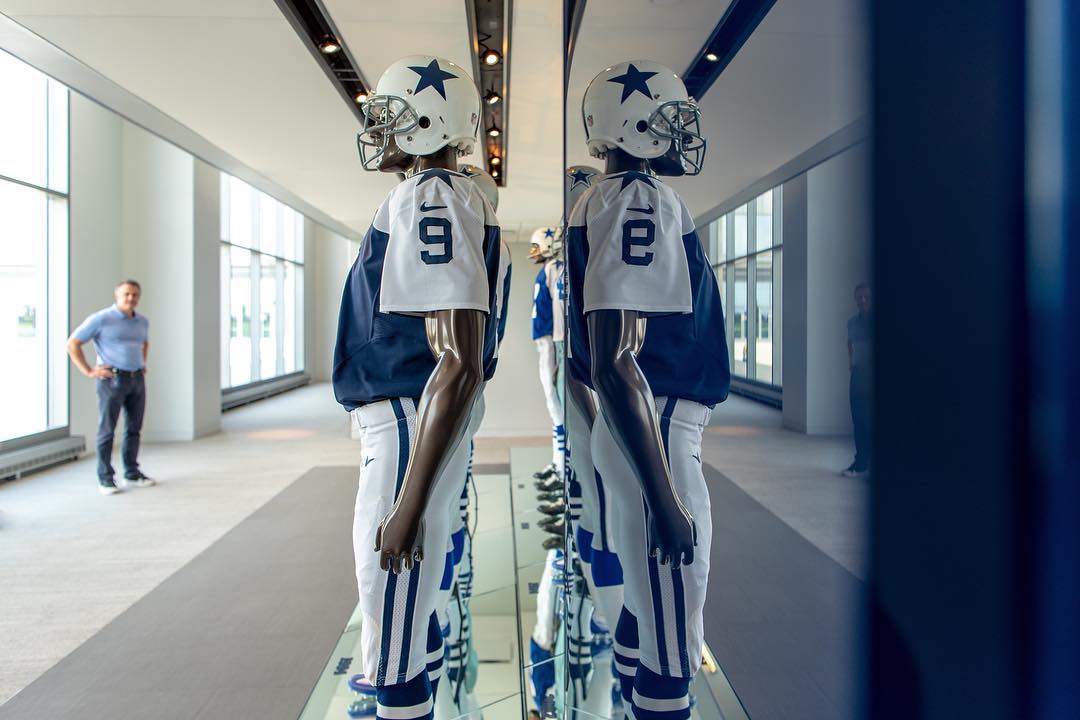 mannequins wearing the Dallas Cowboys jerseys